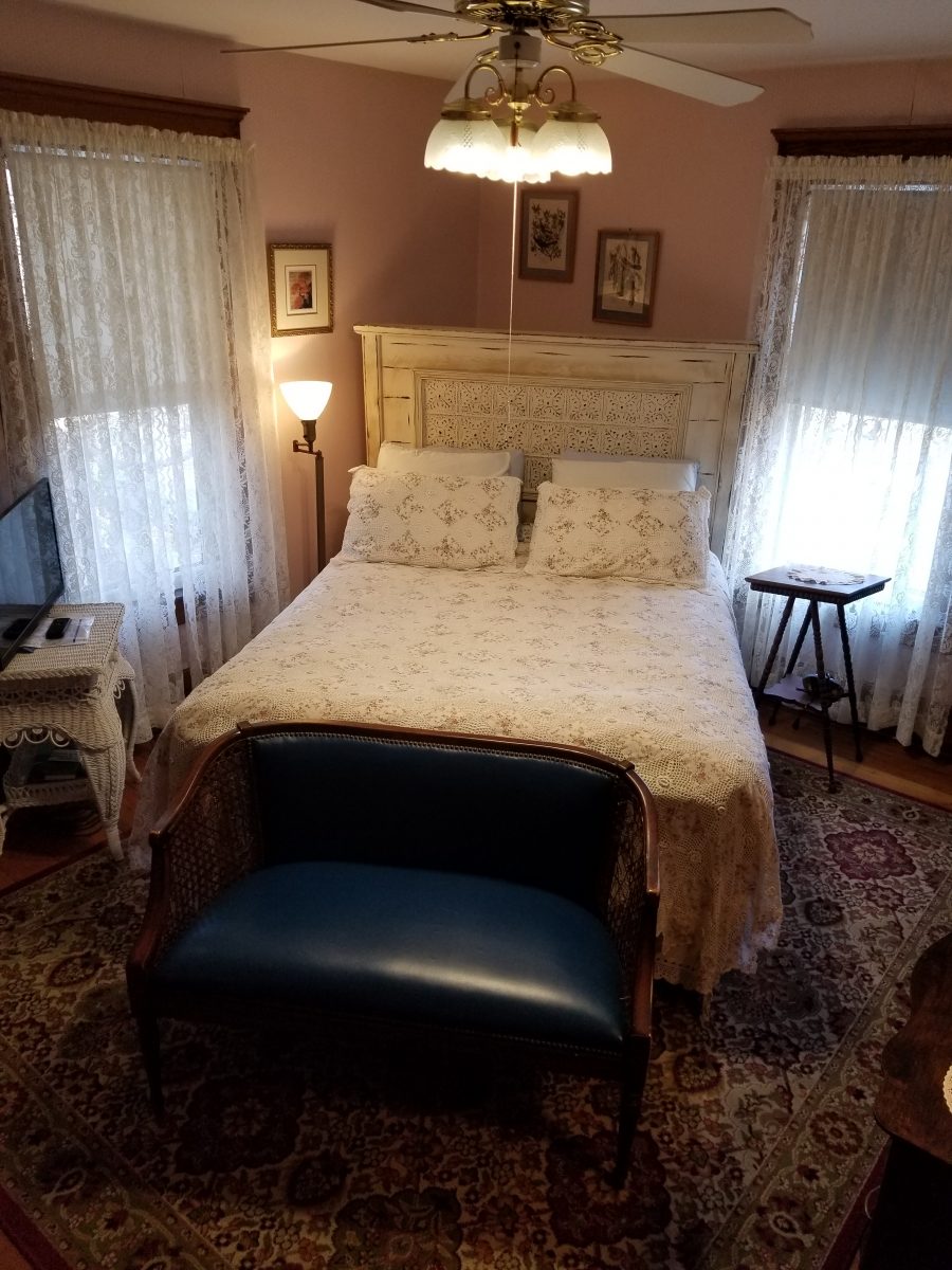 Our Rooms | Rose And Thistle Bed & Breakfast